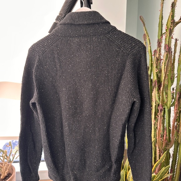 Abercrombie Wool Blend Sweater in Mens XS - Picture 2 of 3